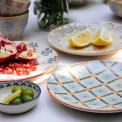 Stoneware Plate Flower Trellis