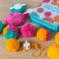 Make your own pom pom kit
