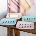 Two-part enamel soap dishes