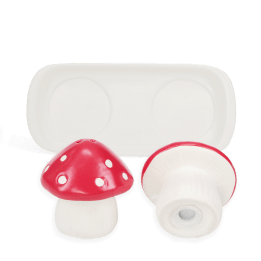 ceramic-salt-and-pepper-shakers-mushroom