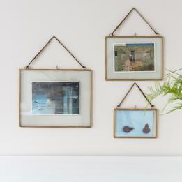 Landscape Hanging Brass Frame 25x20cm