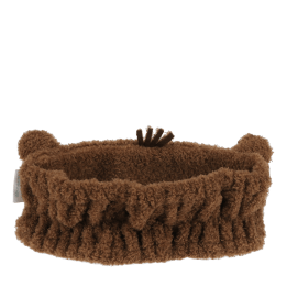 Soft and cosy headband, featuring the friendly face of a capybara. 