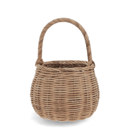 Natural wicker basket with twisted handle for storage