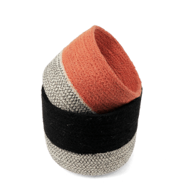 Set of two jute storage baskets in black and orange.
