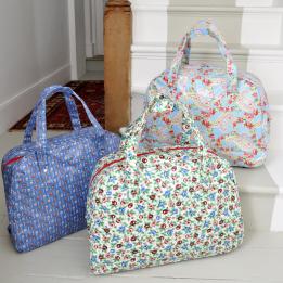 Rambling Rose Oilcloth Weekend Bag