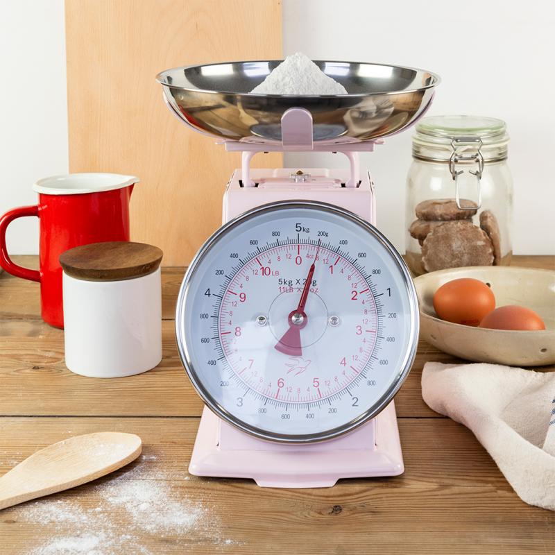 Kitchen scales light pink Rex London