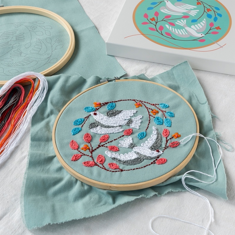 Embroidery kit - Peace Doves | ﻿Rex London