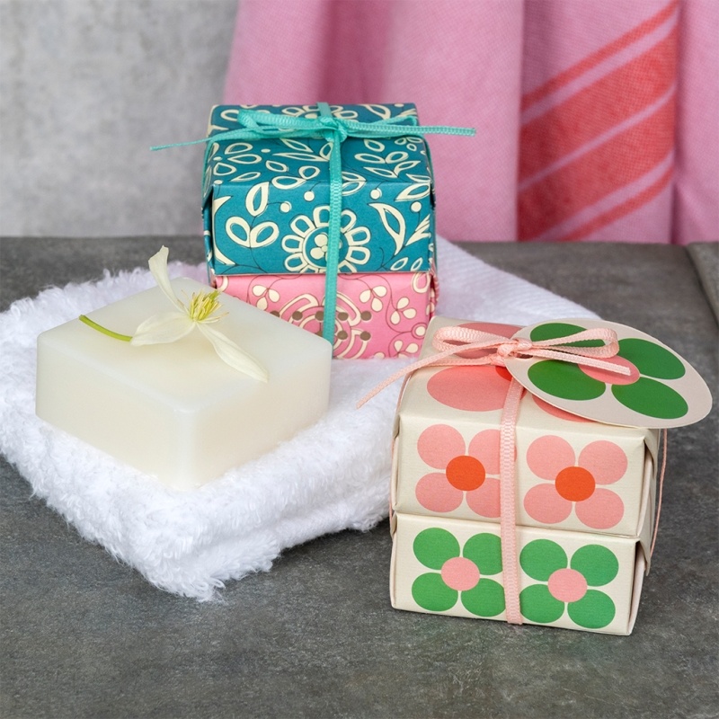 Nourishing hand soaps 75g (set of 2) - Daisy | ﻿Rex London