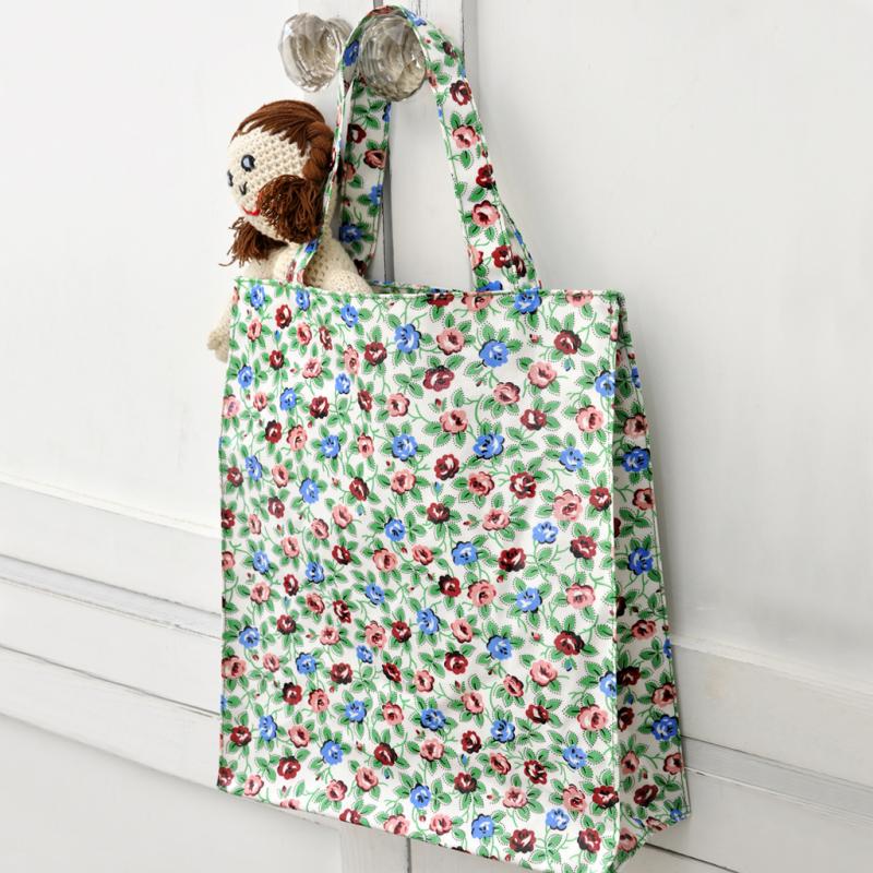 RAMBLING ROSE OILCLOTH SHOPPING BAG