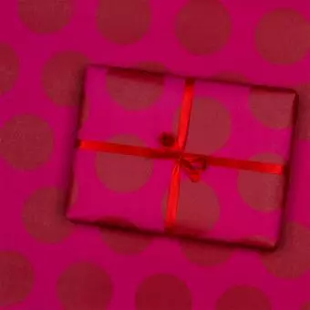  Wrapping Paper (5 Sheets) - Red Spot On Pink