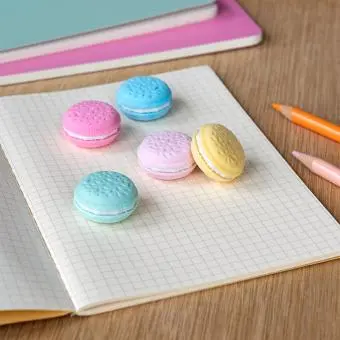 Erasers (set of 5) - Macarons