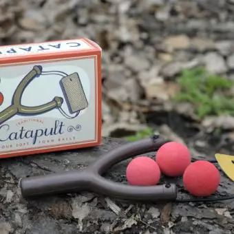 Catapult Toy With 4 Foam Balls