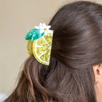 Hair claw clip in lemon design