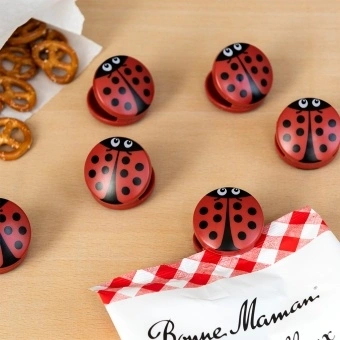 Set of six ladybird-shaped bag clips