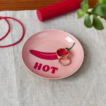 Pink trinket dish with red chilli and “HOT” text