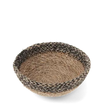 Round seagrass bowl with natural and black woven detail.