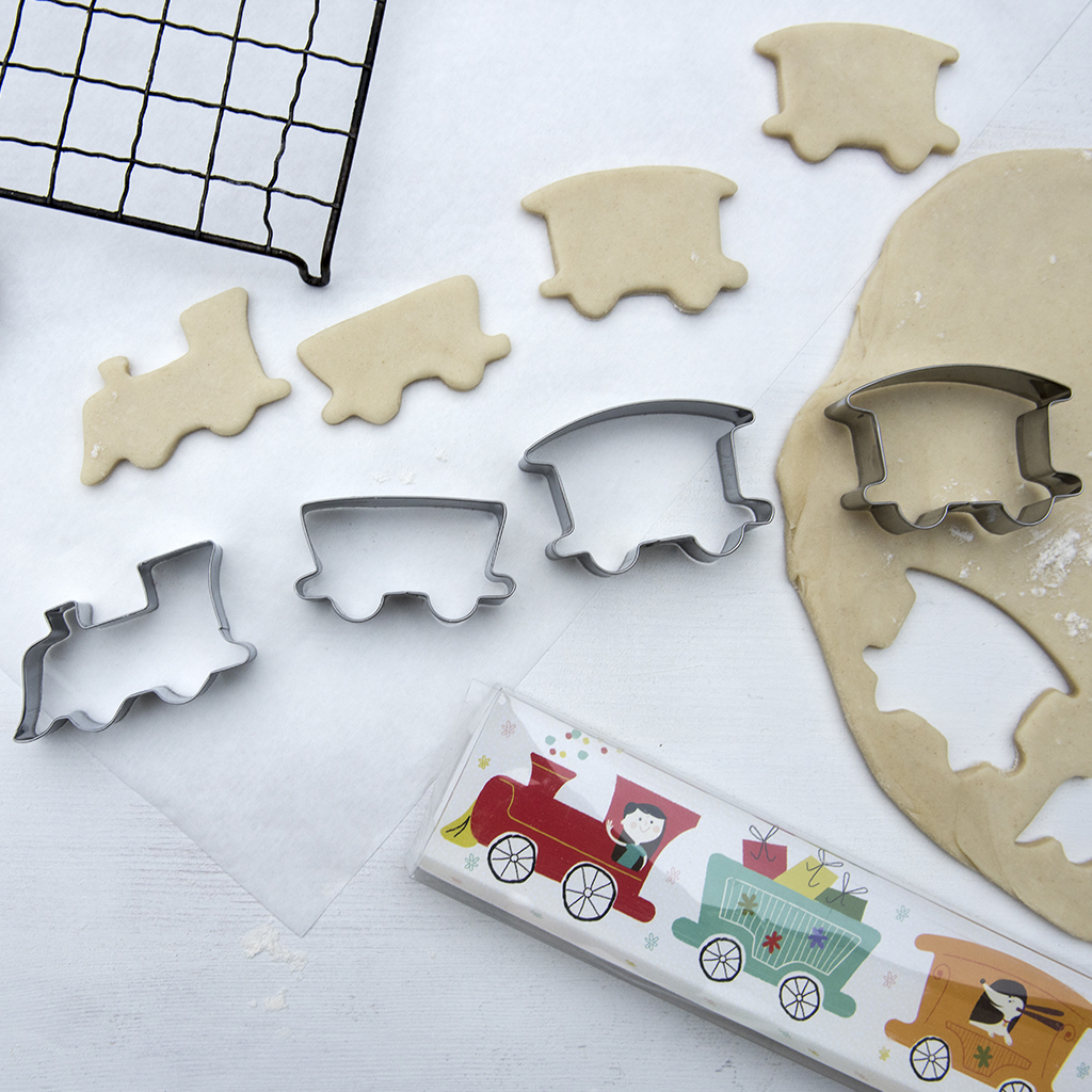 Set Of 4 Party Train Cookie Cutters Rex London