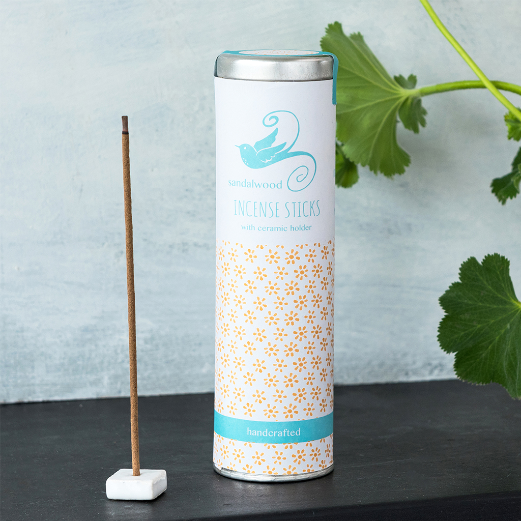 Jasmine Flower Incense Sticks And Holder (50 Sticks) Rex London