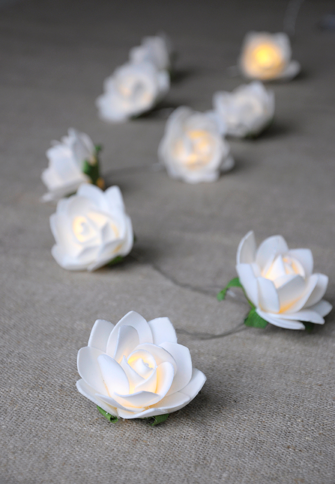 La Pee Rose String Of 9 Led Lights Rex London Dotcift String Of 9 White Rose Led Lights